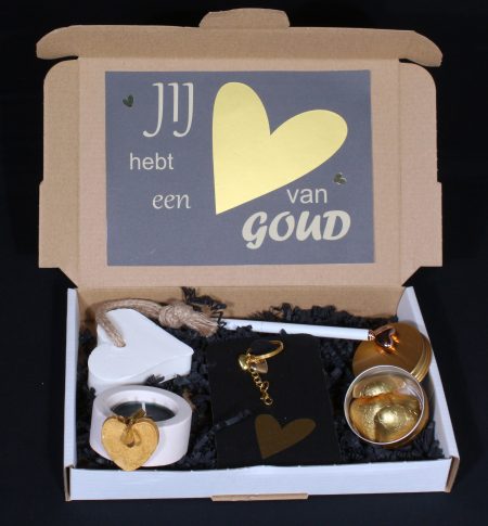 Brievenbuscadeautje "Jij hebt een hart van Goud". Beloon haar of hem eens met een "Jij hebt een hart van goud" cadeaupakketje.